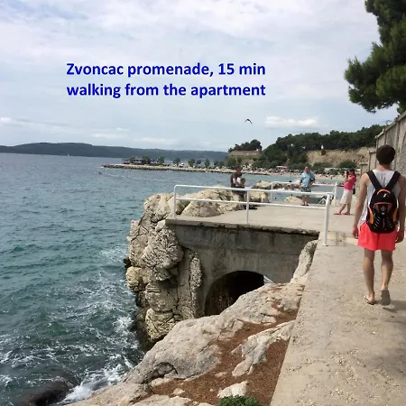Apt With Patio In The Very Center Of Split Appartement *