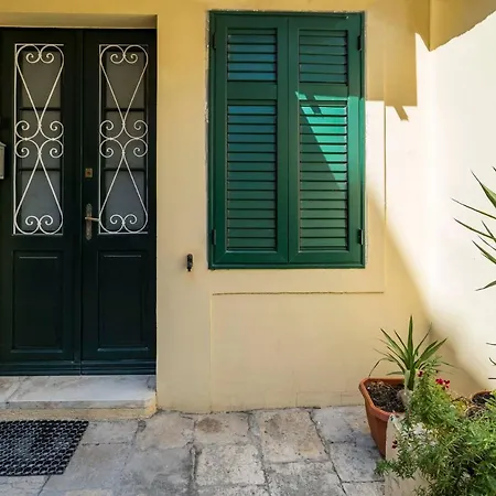 Apt With Patio In The Very Center Of Split * Split