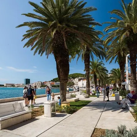Appartement Apt With Patio In The Very Center Of Split